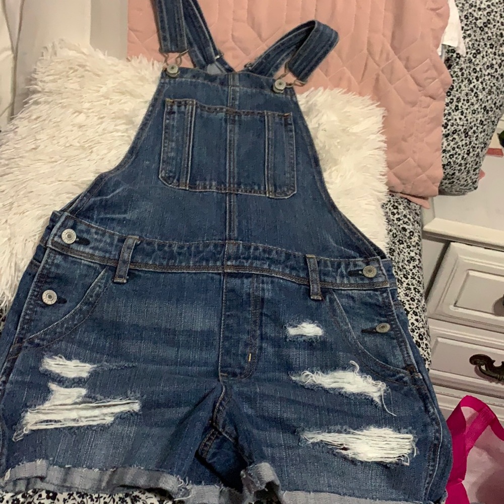overall shorts